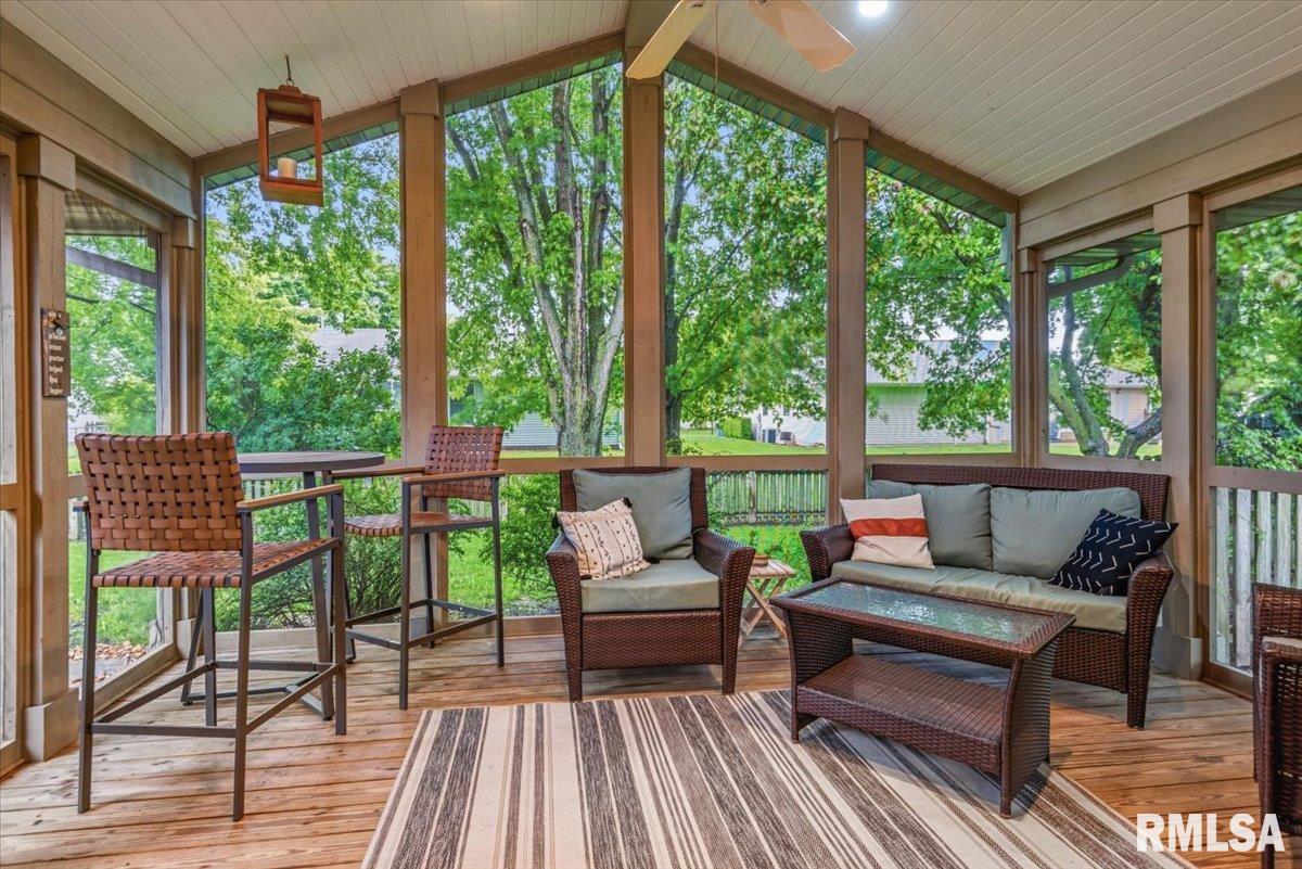 225 Appomattox Drive Springfield, IL 62711 - Photo 16 of 39