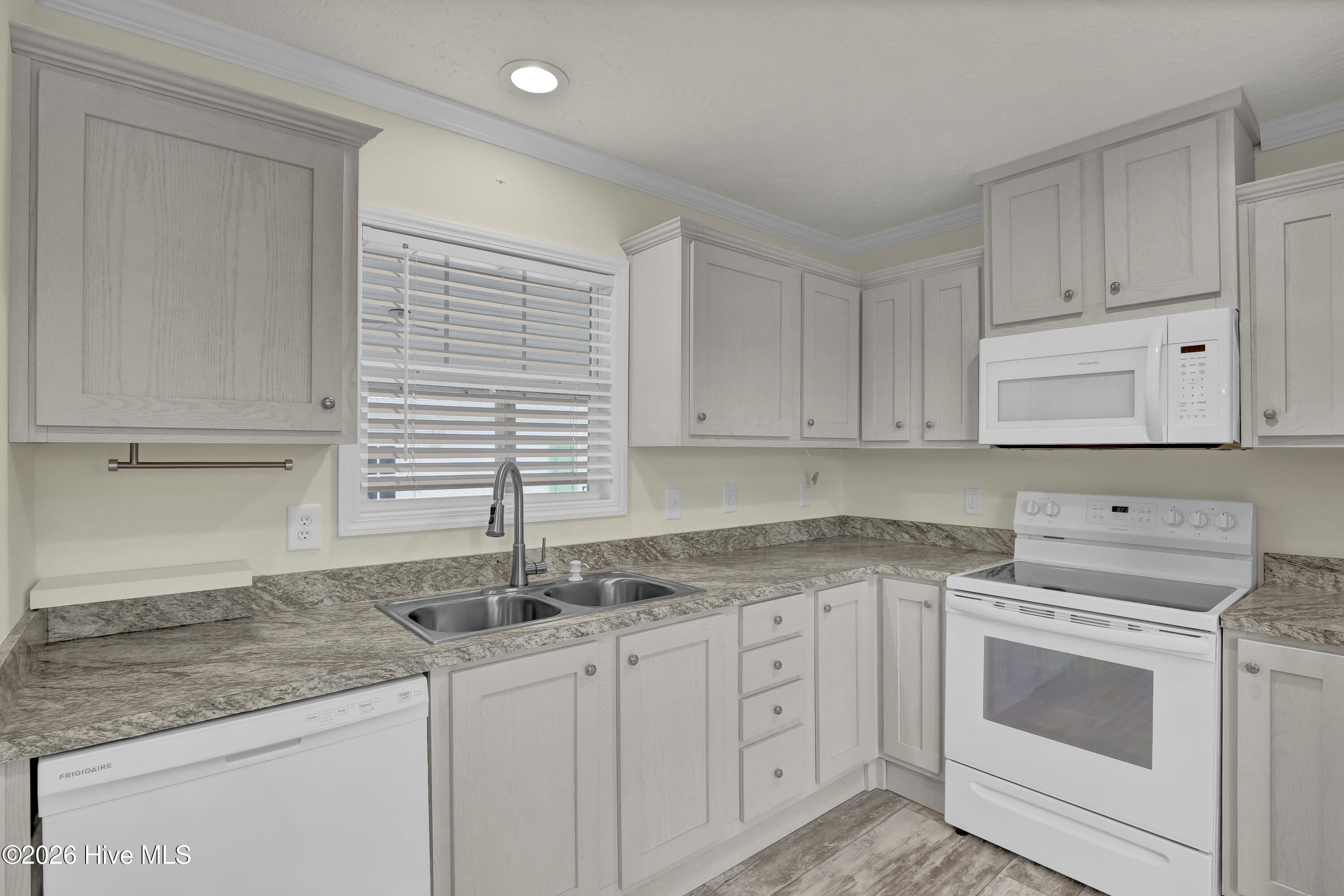 1510 Salter Path Road, Unit 32 Indian Beach, NC 28512 - Photo 16 of 45 Gallery Image 16