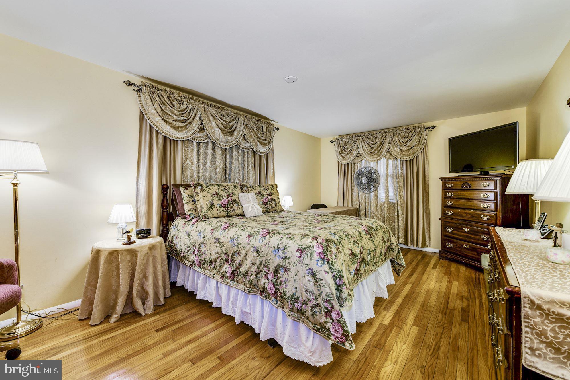 107 Round Hill Road Voorhees, NJ 08043 - Photo 7 of 16 Gallery Image 7