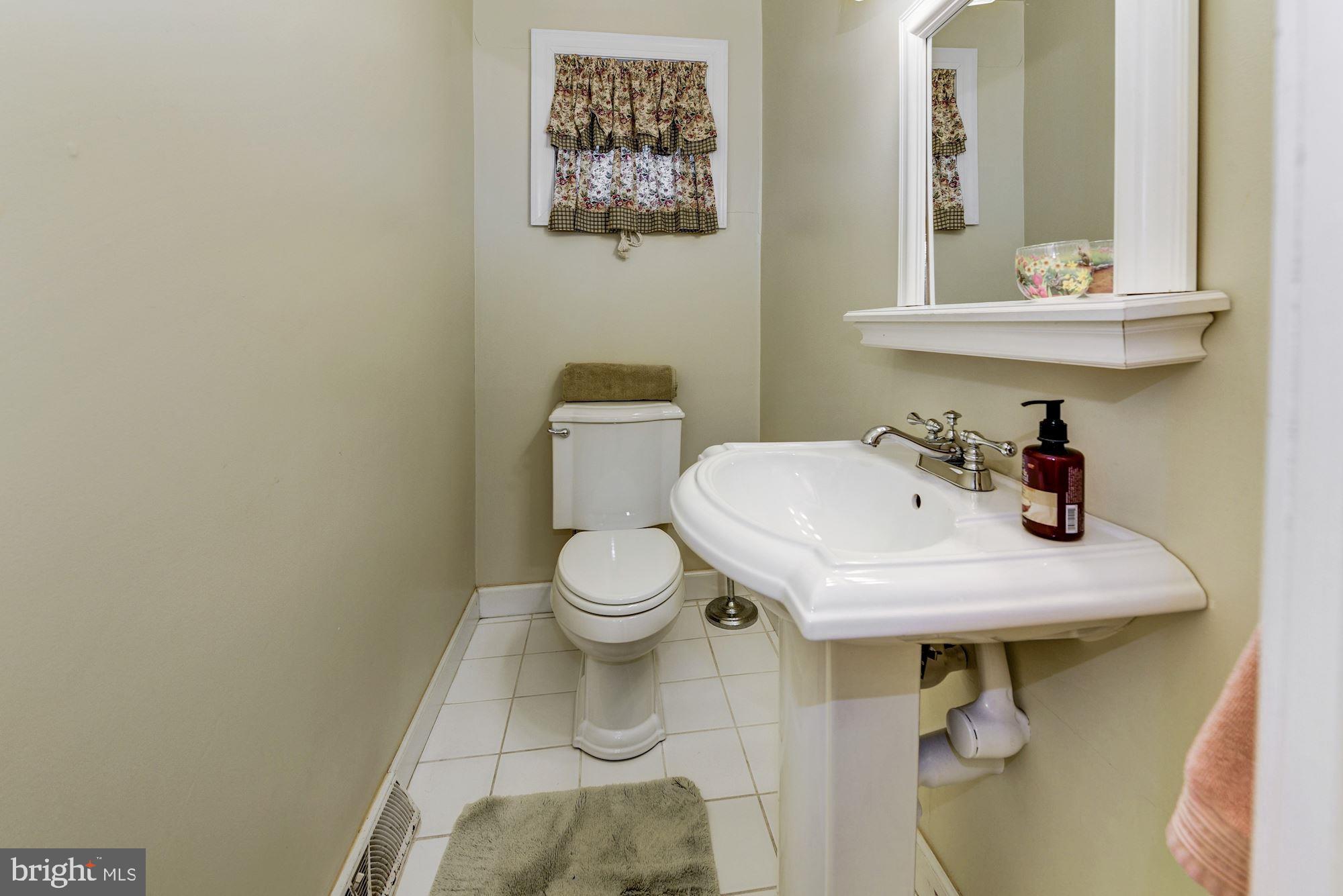 107 Round Hill Road Voorhees, NJ 08043 - Photo 9 of 16 Gallery Image 9