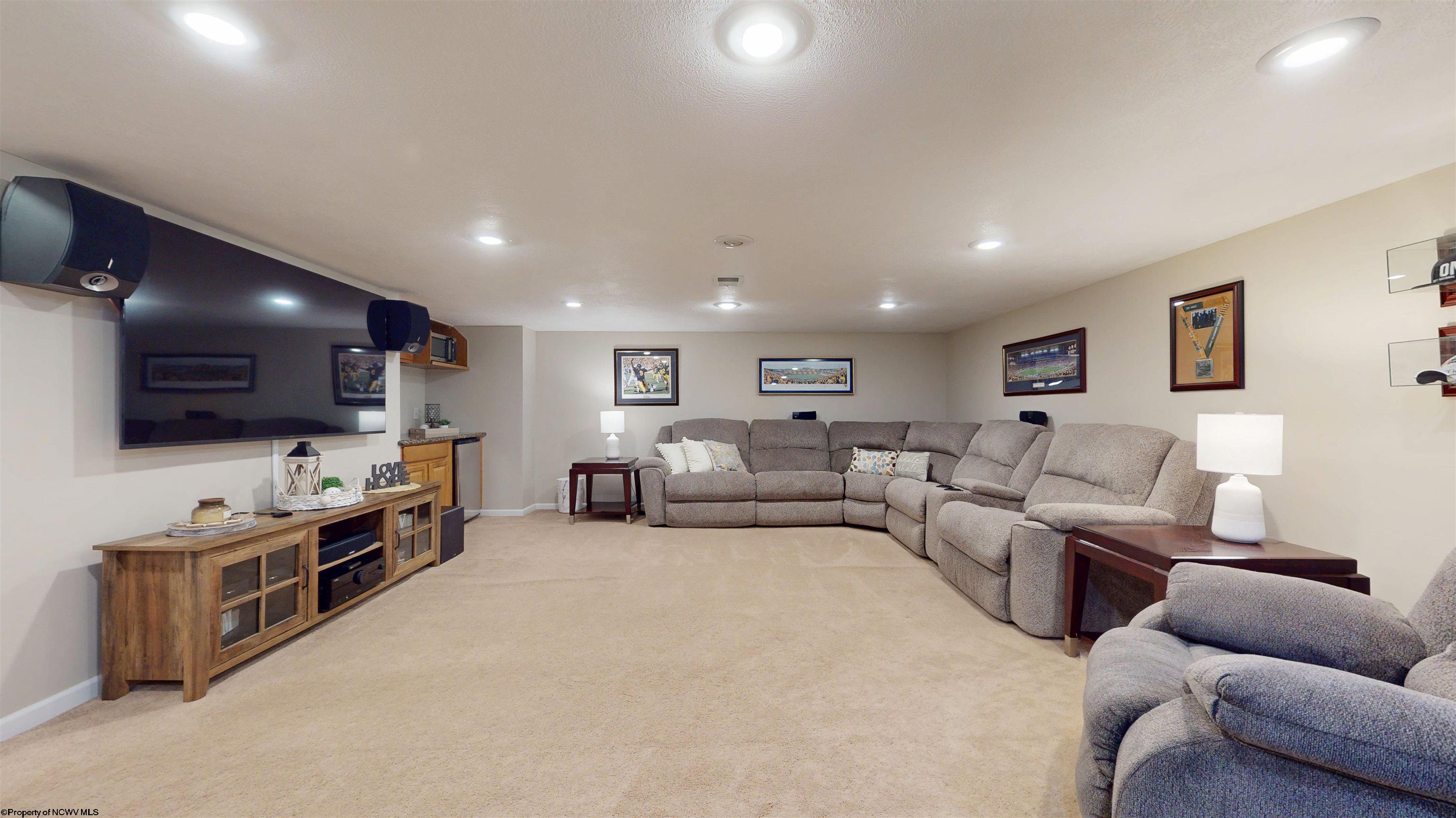 111 Avondale Road Fairmont, WV 26554 - Photo 23 of 38 Gallery Image 23
