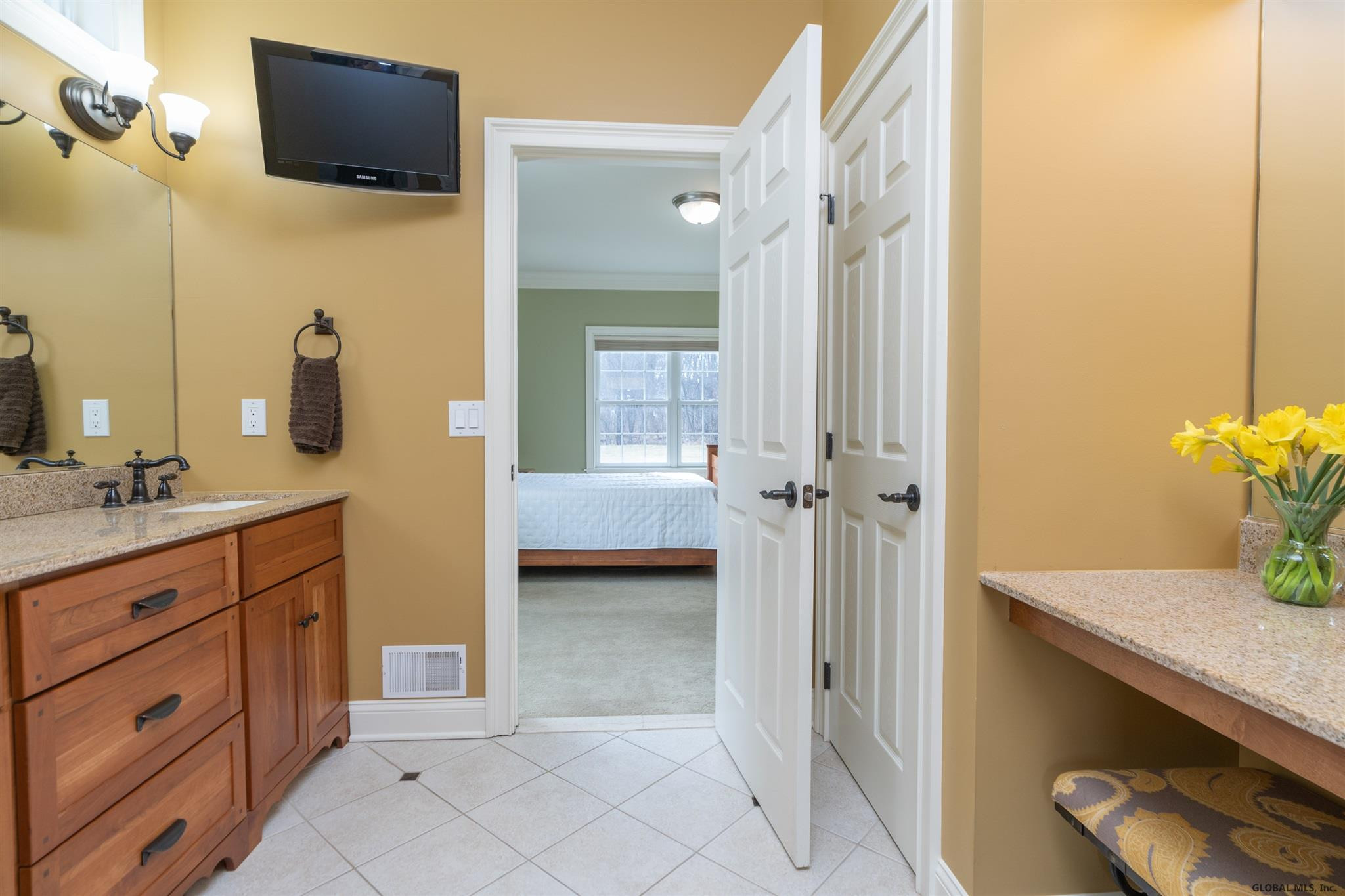 22 Peacham Road Colonie, NY 12189 - Photo 27 of 70 Photo 27
