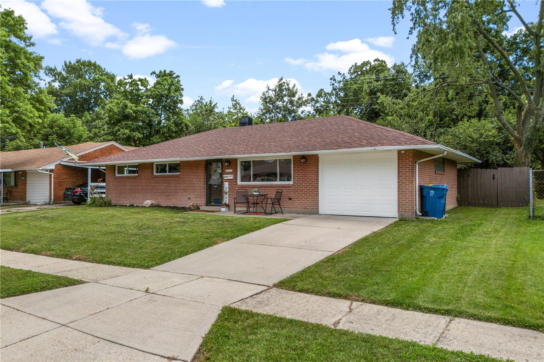 5316 Powell Road Huber Heights, OH 45424 - Photo 2 of 34
