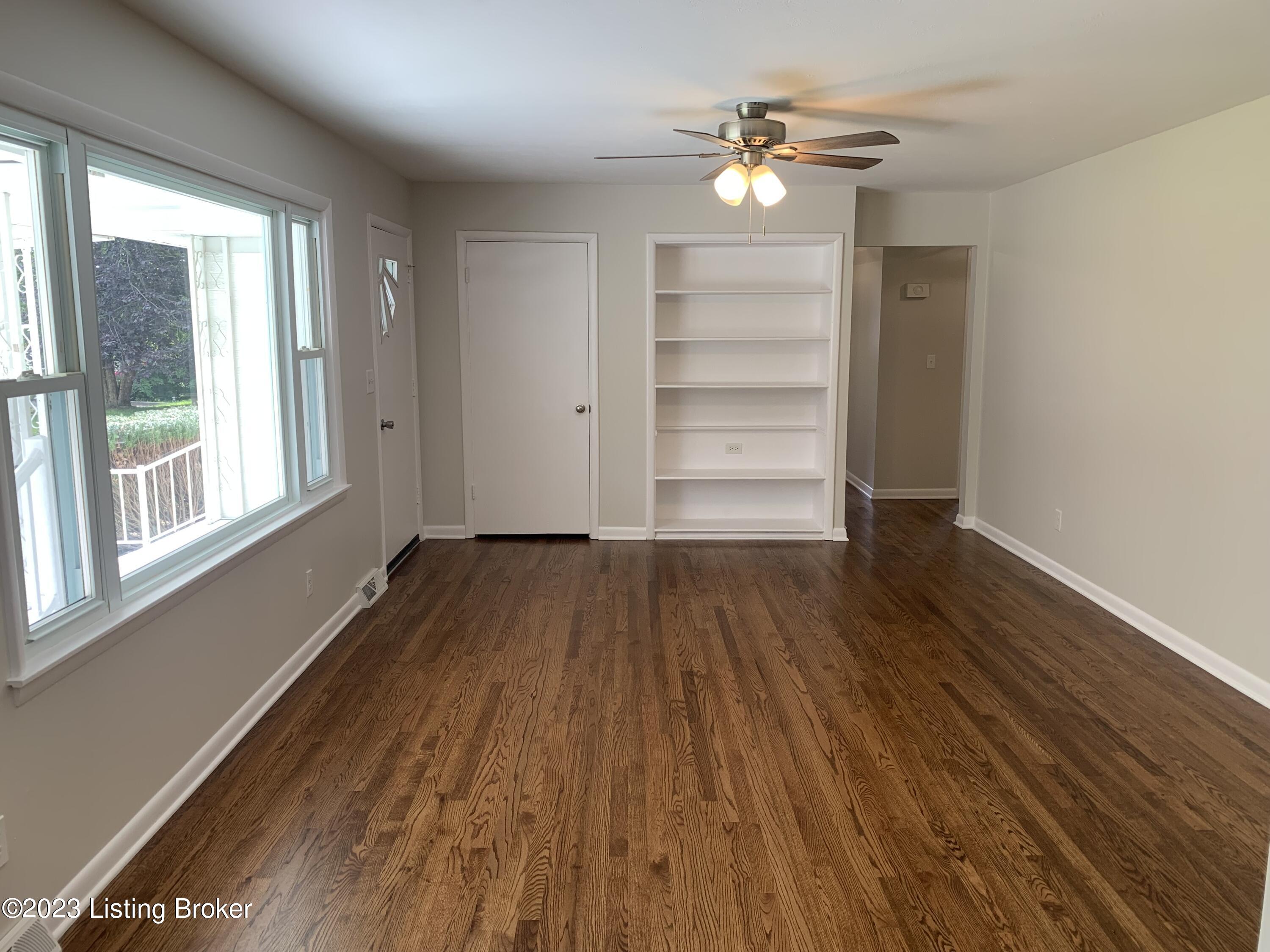 129 Edgewood Road Radcliff, KY 40160 - Photo 8 of 26 IMG-7695