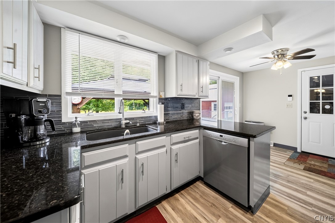 8165 Caughdenoy Road Clay, NY 13041 - Photo 17 of 46 Gallery Image 17