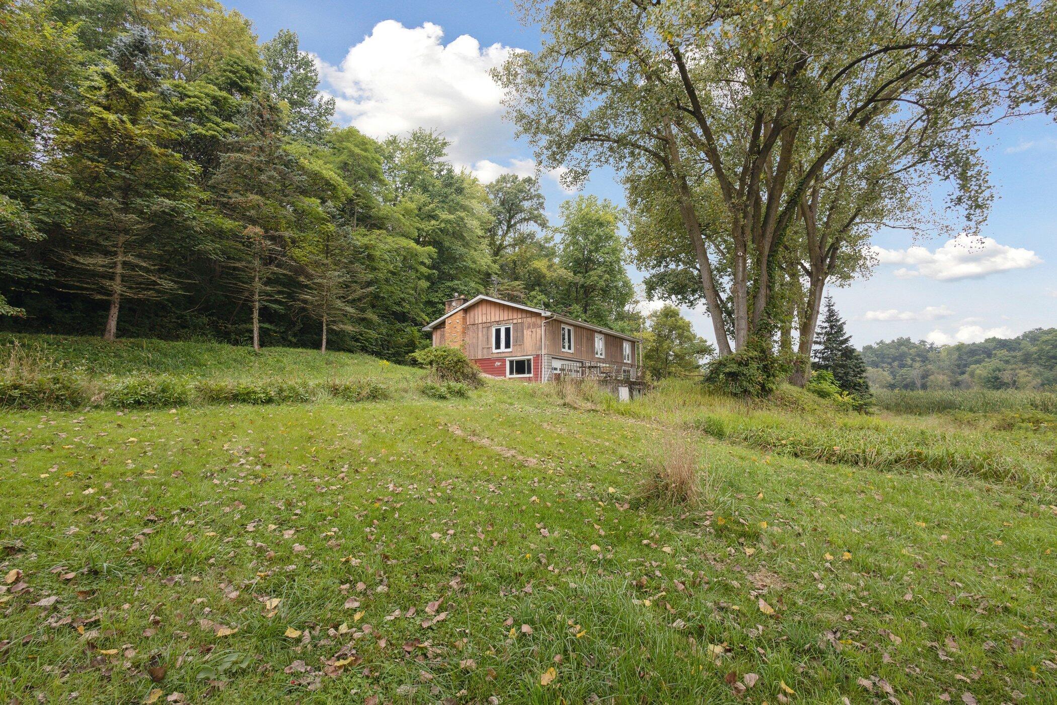 12451 Garr Road Buchanan, MI 49107 - Photo 3 of 21 Side View