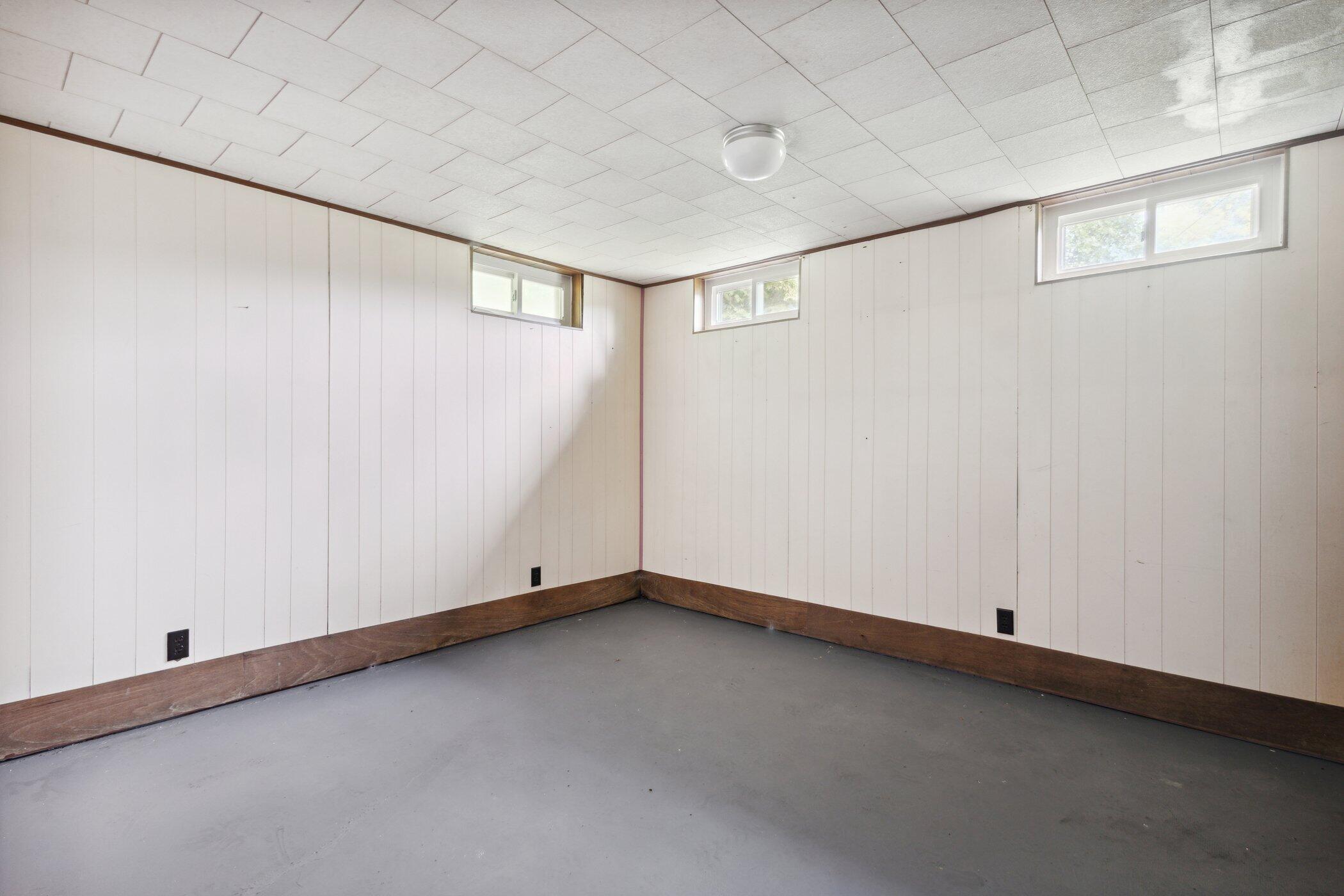 12451 Garr Road Buchanan, MI 49107 - Photo 10 of 21 Bedroom Lower Level