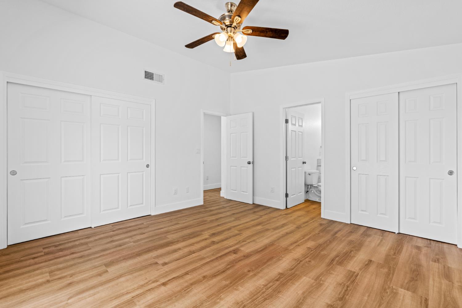 1833 Mimi Way Modesto, CA 95351 - Photo 13 of 27