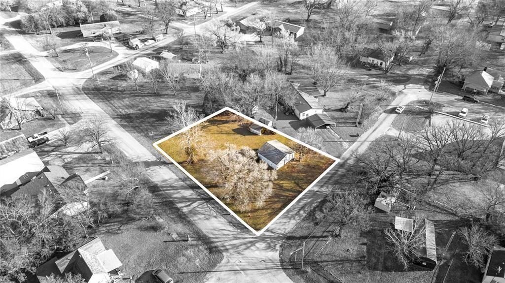 213 South Pine Street Colony, KS 66015 - Photo 16 of 29