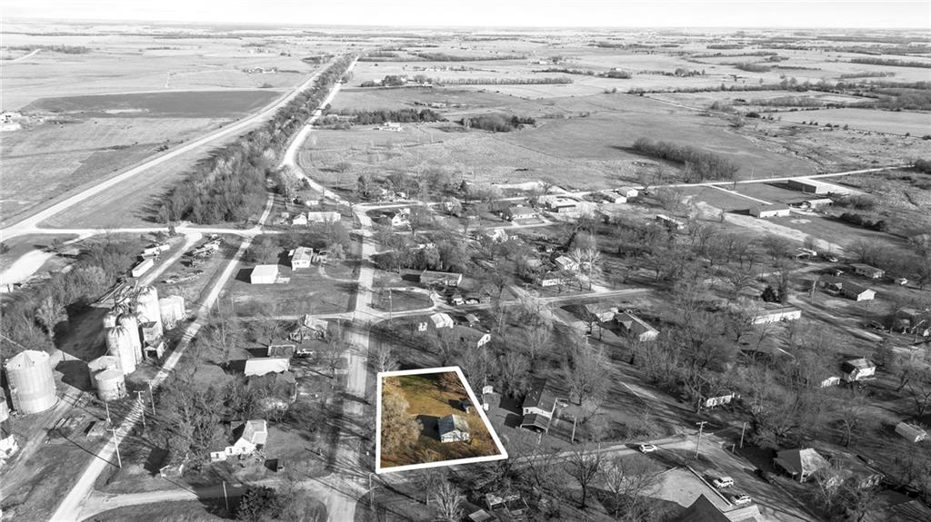 213 South Pine Street Colony, KS 66015 - Photo 19 of 29