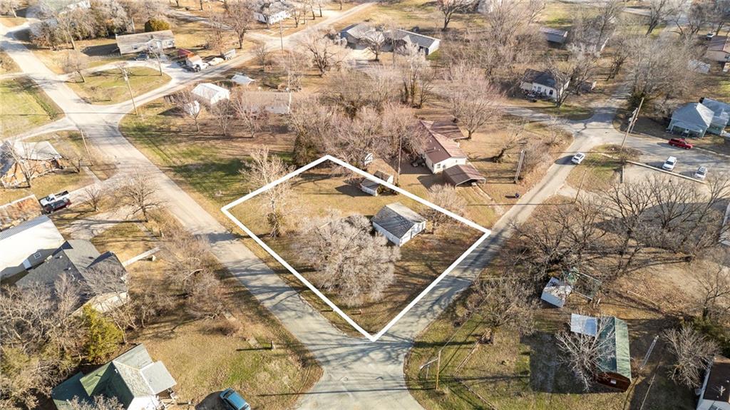 213 South Pine Street Colony, KS 66015 - Photo 3 of 29