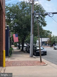 $2,695 | 113 North Fayette Street, Unit 3, Alexandria, VA 22314