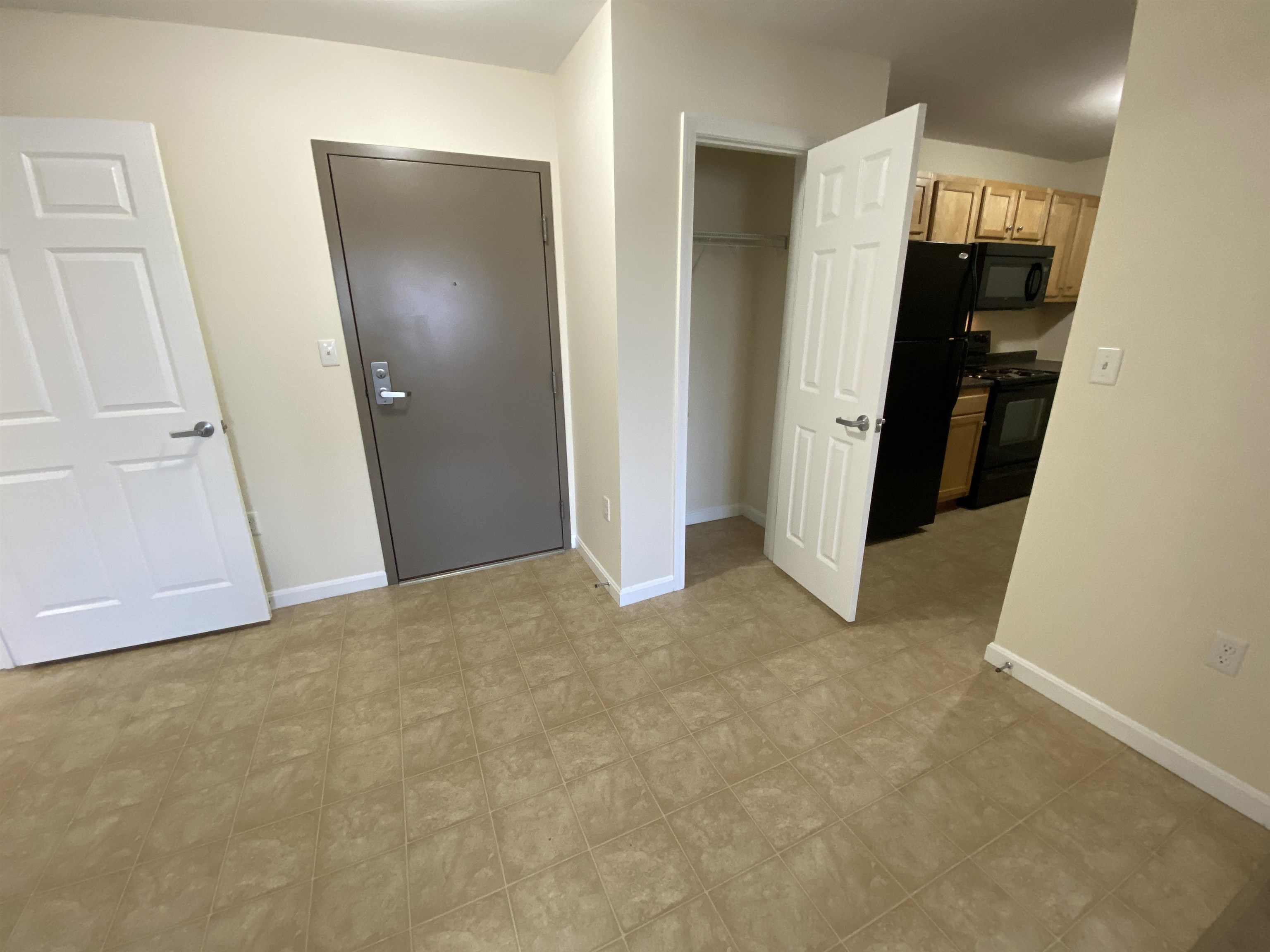 20 Sentinel Court, Unit 306 Manchester, NH 03103 - Photo 21 of 40