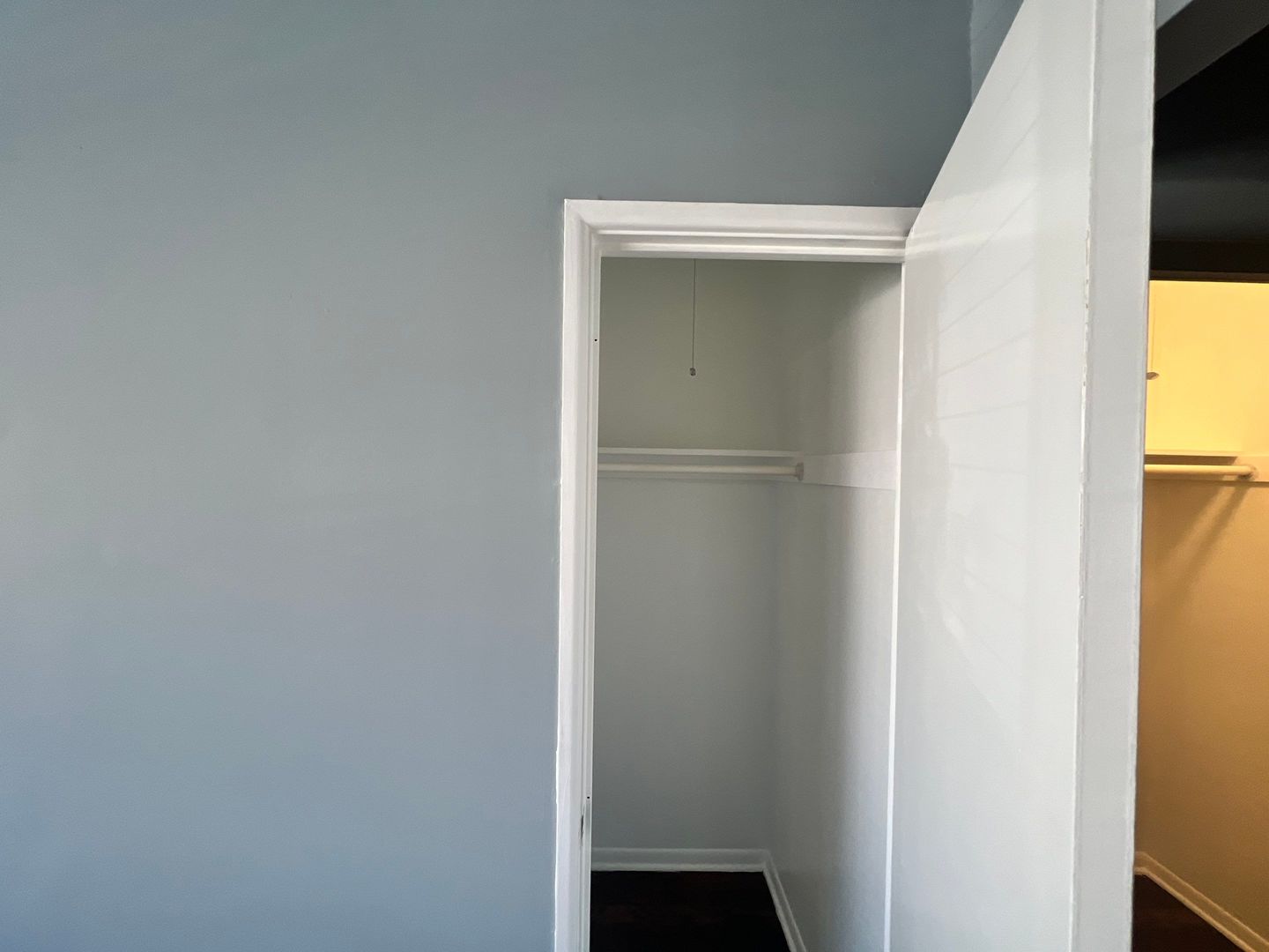 2657 West 47th Street, Unit 6 Chicago, IL 60632 - Photo 16 of 18 a view of a hallway