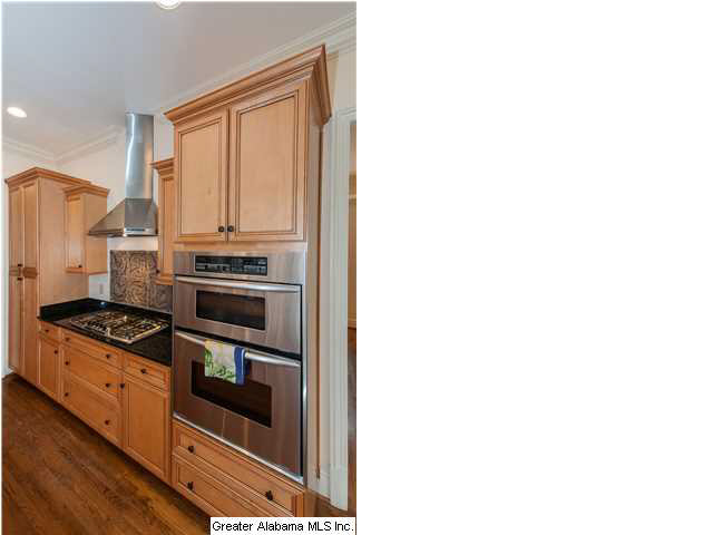 3967 Westminster Lane Birmingham, AL 35243 - Photo 11 of 32