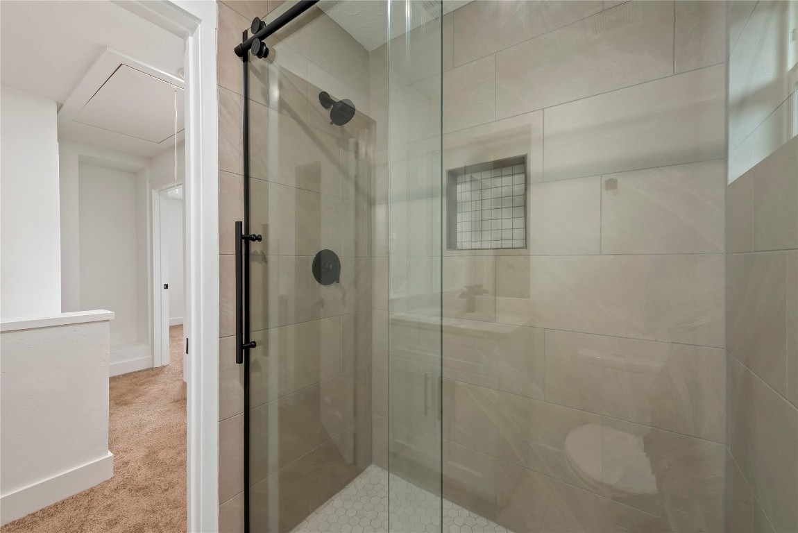 4315 Brookhead Trail Houston, TX 77066 - Photo 24 of 29 a bathroom with a shower