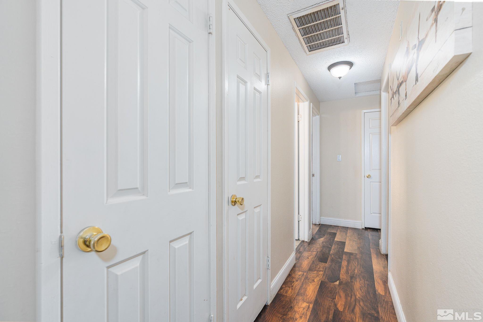 6825 Peppermint Drive Reno, NV 89506 - Photo 18 of 28 Photo 22