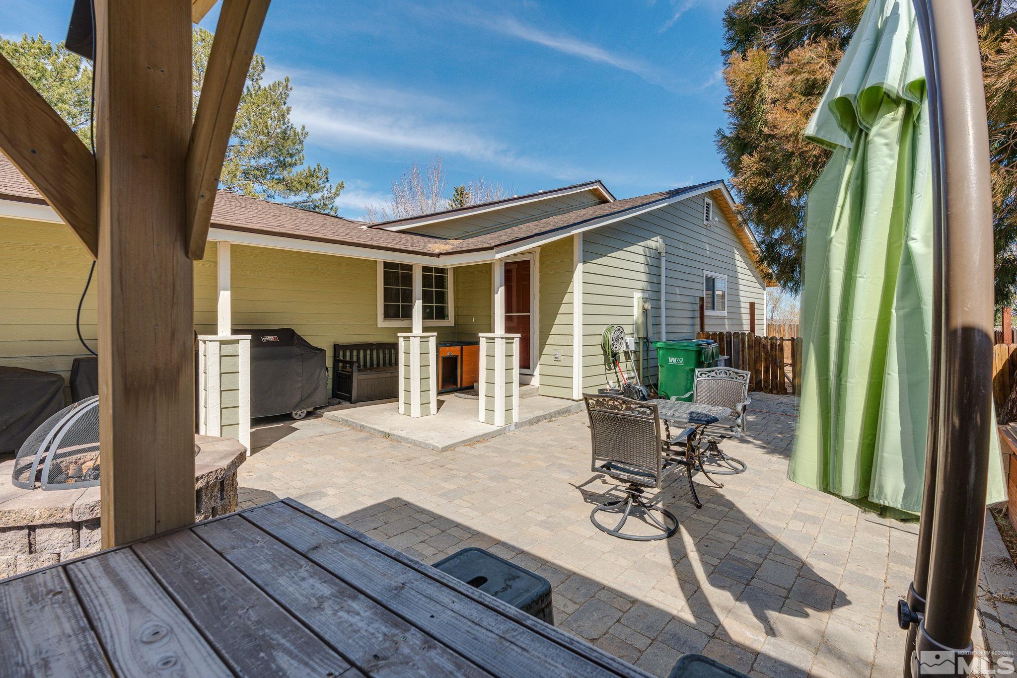 6825 Peppermint Drive Reno, NV 89506 - Photo 4 of 28 Photo 4