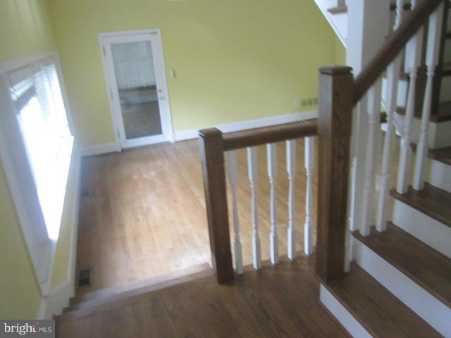 201 Midhurst Road Baltimore, MD 21212 - Photo 9 of 29 Family Room