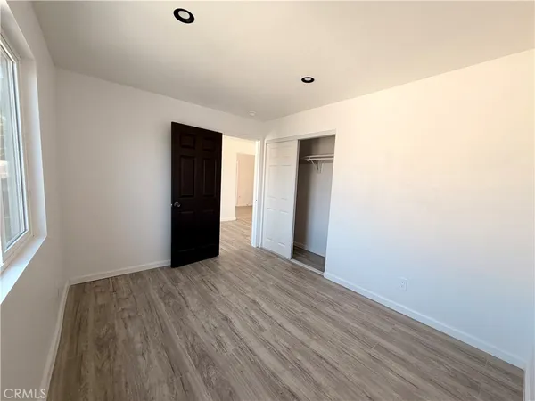 $2,400 | 8422 San Carlos Avenue, South Gate, CA 90280