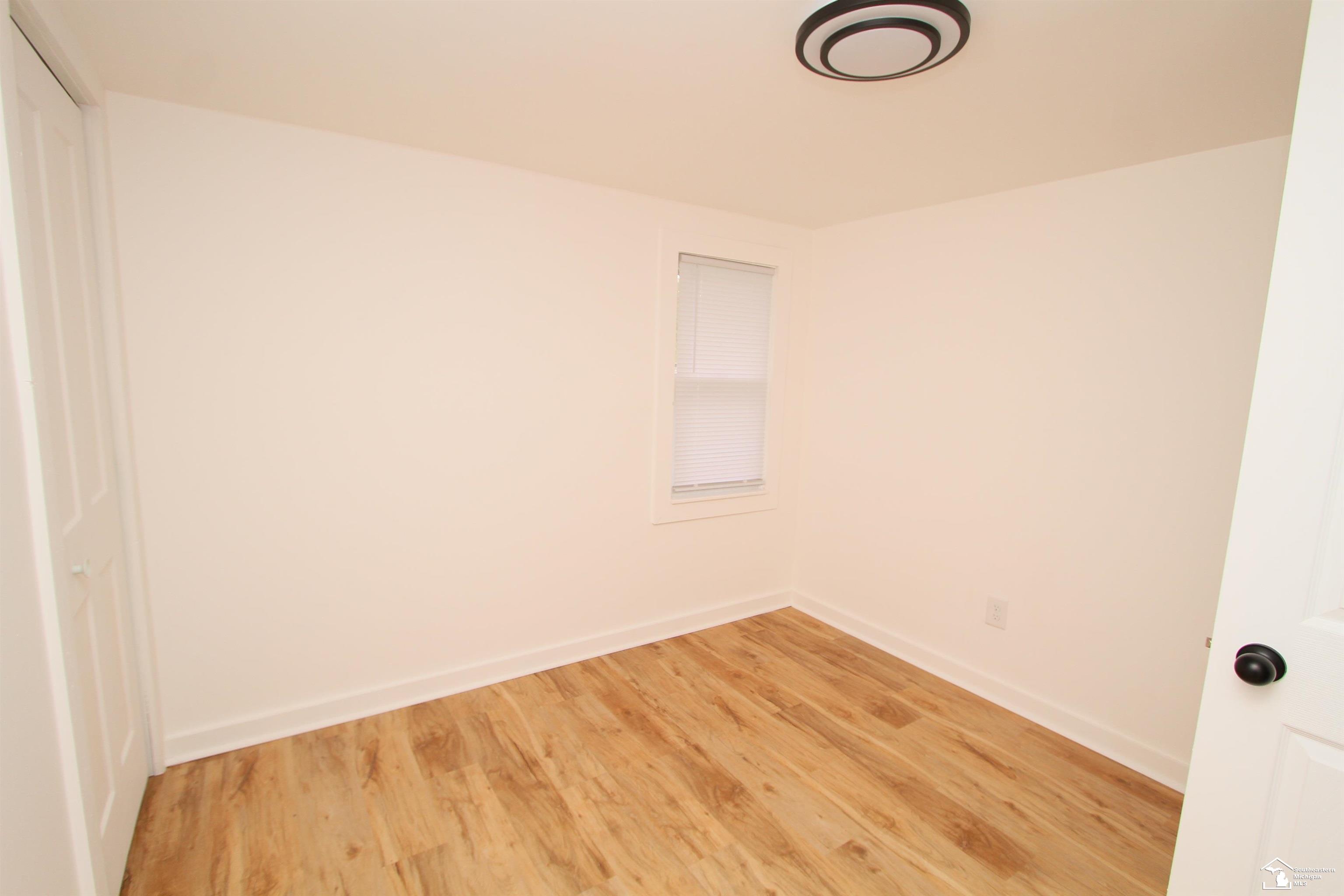 12259 Eldora Street Carleton, MI 48117 - Photo 14 of 24