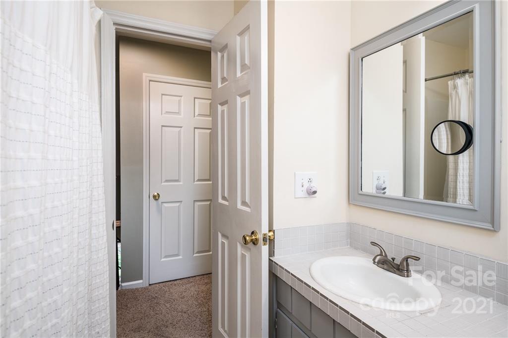10835 Painted Tree Road Charlotte, NC 28226 - Photo 35 of 48 Gallery Image 35