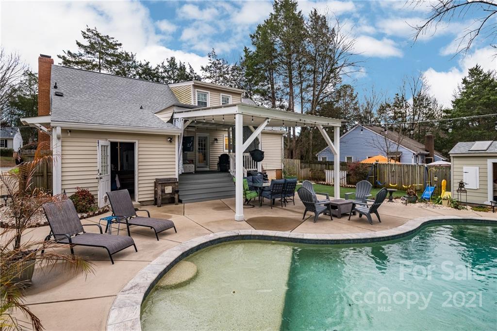 10835 Painted Tree Road Charlotte, NC 28226 - Photo 37 of 48 Gallery Image 37