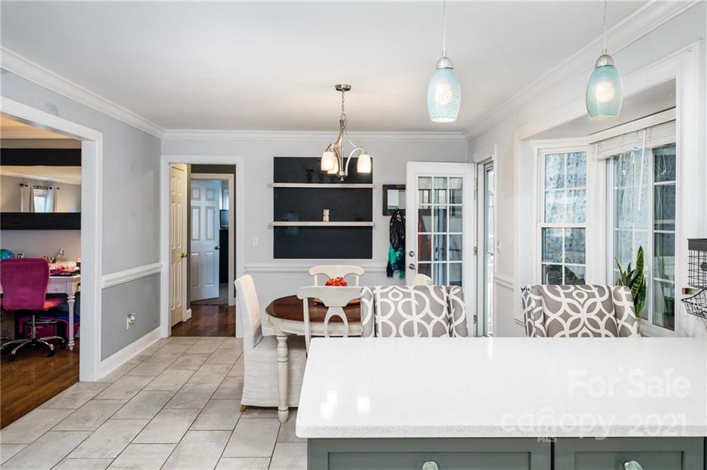 10835 Painted Tree Road Charlotte, NC 28226 - Photo 10 of 48 Gallery Image 10