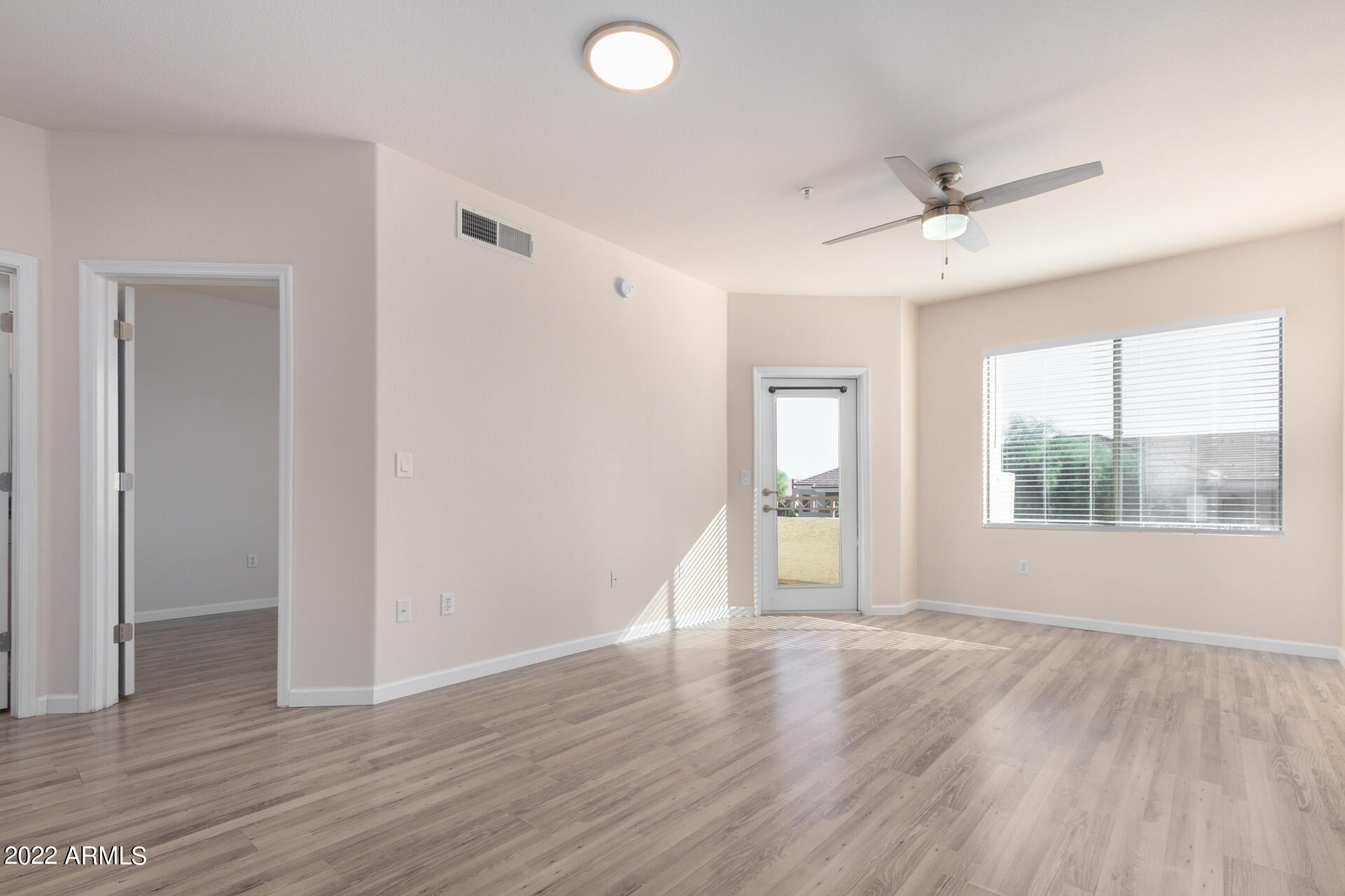 18416 North Cave Creek Road, Unit 3036 Phoenix, AZ 85032 - Photo 6 of 31
