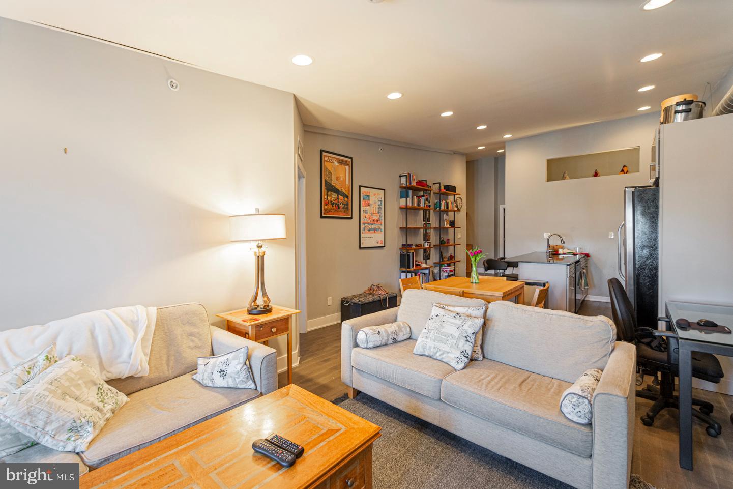 135 North 3rd Street, Unit 5B Philadelphia, PA 19106 - Photo 8 of 14