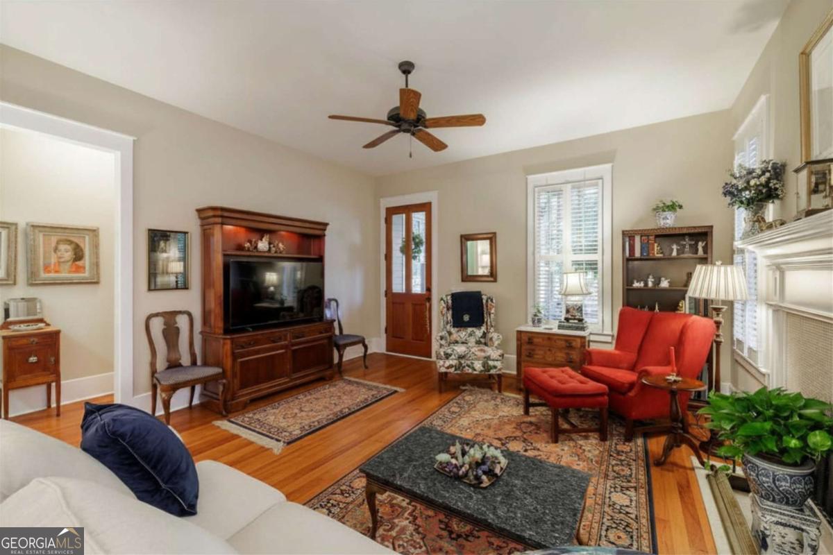 3 Oak Grove Road Athens, GA 30607 - Photo 8 of 41 Gallery Image 8