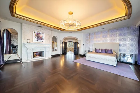 $39,900,000 | 1 Isla Bahia Drive, Fort Lauderdale, FL 33316