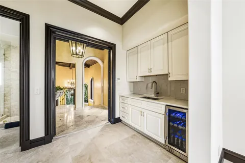 $39,900,000 | 1 Isla Bahia Drive, Fort Lauderdale, FL 33316