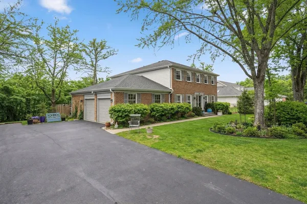 $959,900 | 5 Middlebury Lane, Lincolnshire, IL 60069