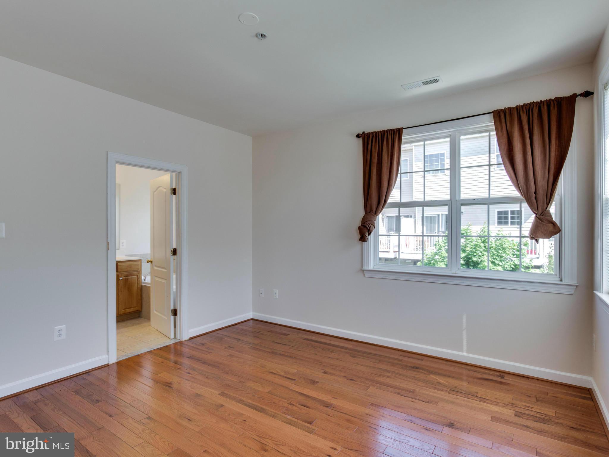 14022 Castle Ridge Way, Unit 37 Silver Spring, MD 20904 - Photo 20 of 30 Bedroom (Master)