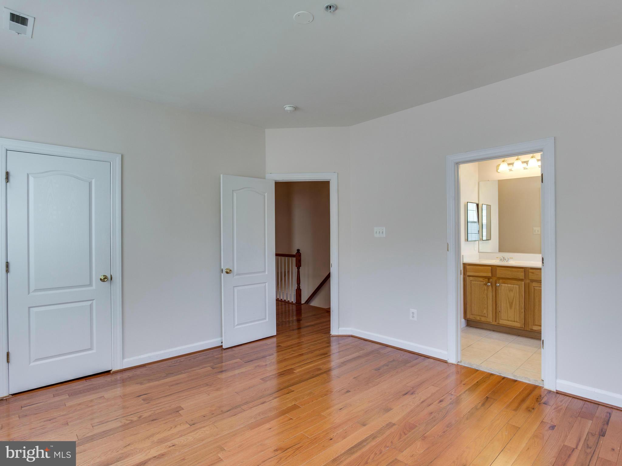 14022 Castle Ridge Way, Unit 37 Silver Spring, MD 20904 - Photo 21 of 30 Bedroom (Master)