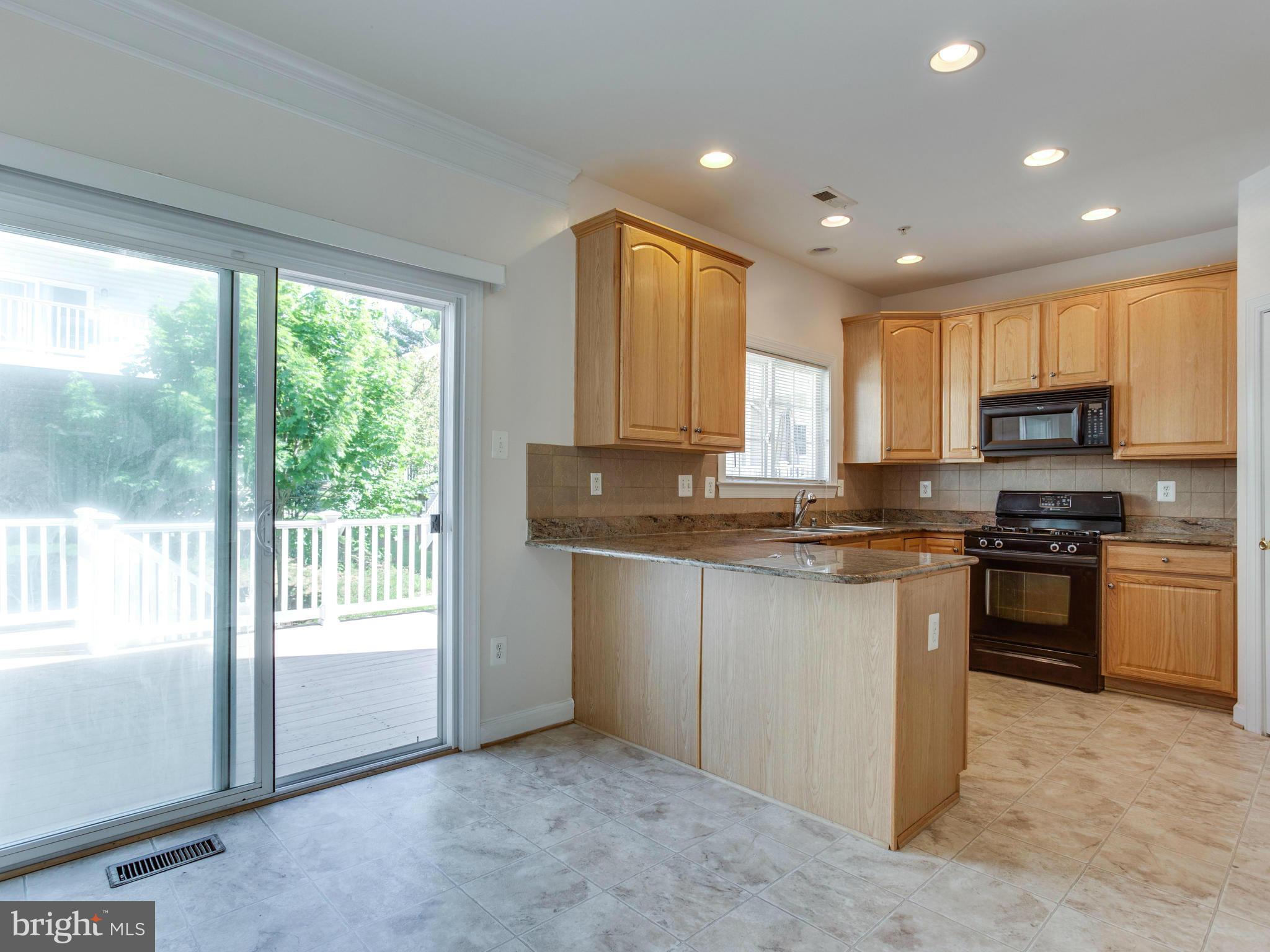 14022 Castle Ridge Way, Unit 37 Silver Spring, MD 20904 - Photo 8 of 30 Dining Room