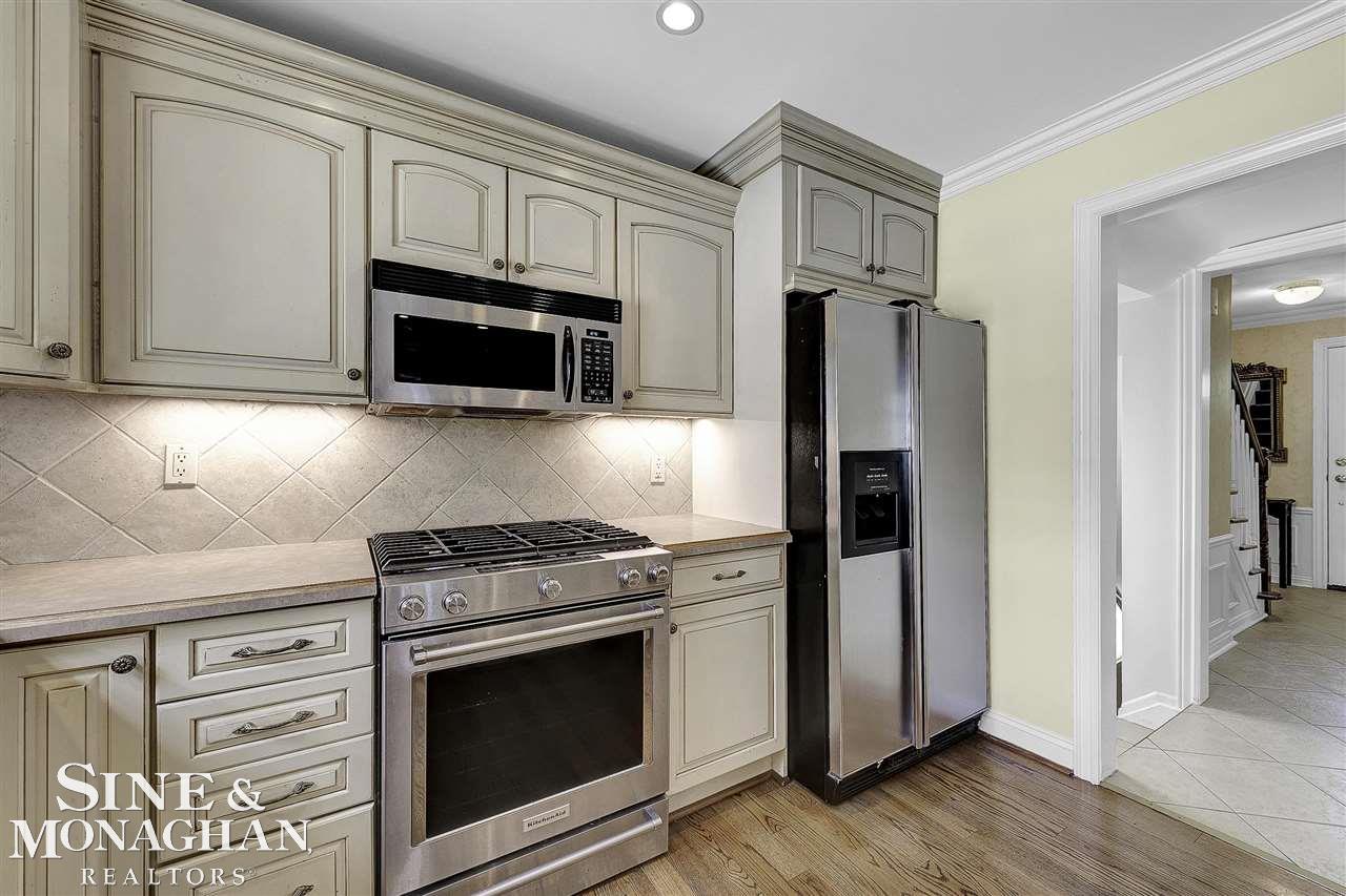 308 Kerby Road Grosse Pointe Farms, MI 48236 - Photo 7 of 32