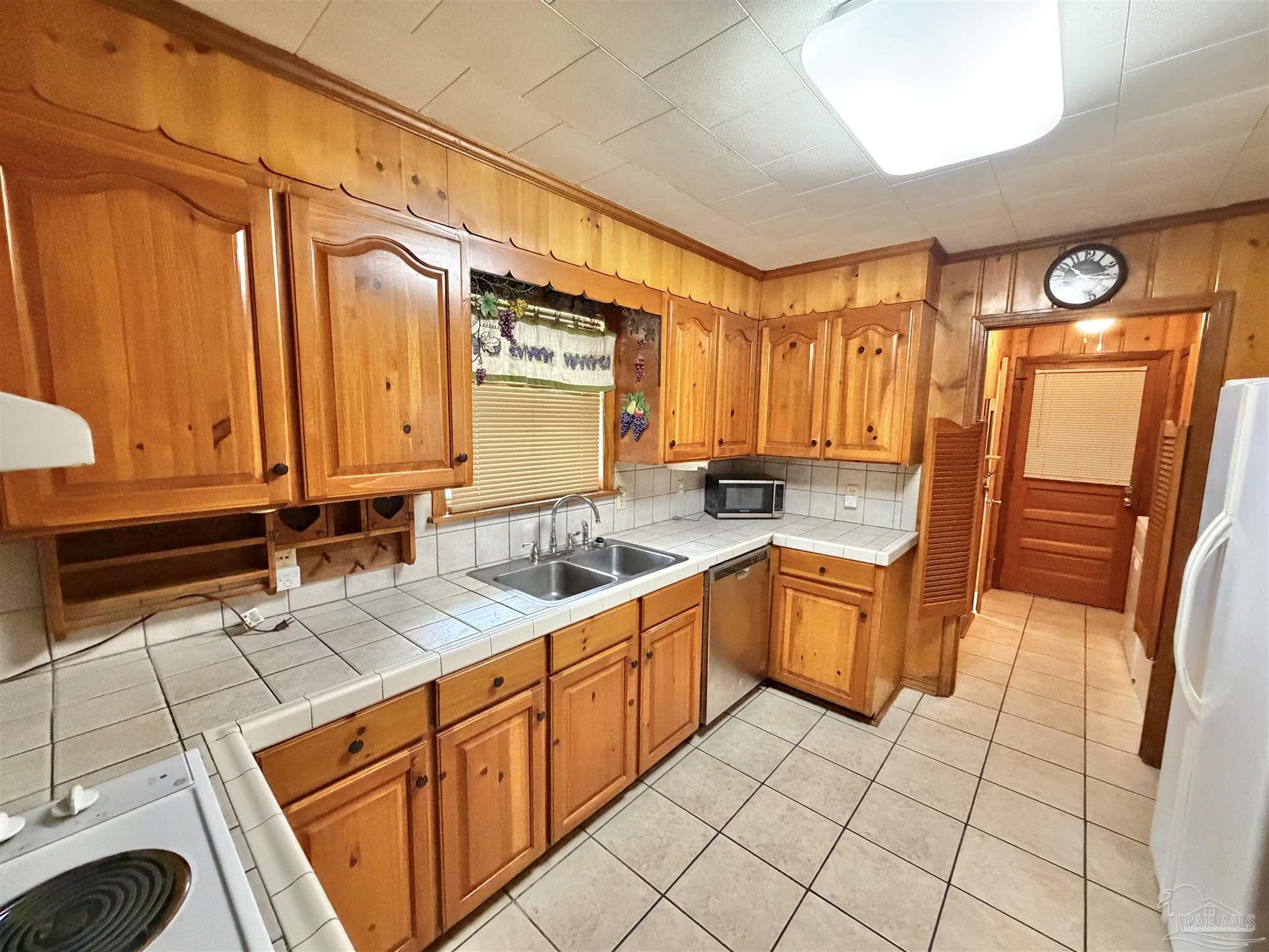 1575 Jack Springs Road Atmore, AL 36502 - Photo 8 of 36