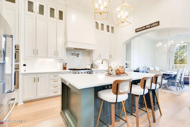 $705,000 | 202 Ashgrove Lane, Youngsville, LA 70592