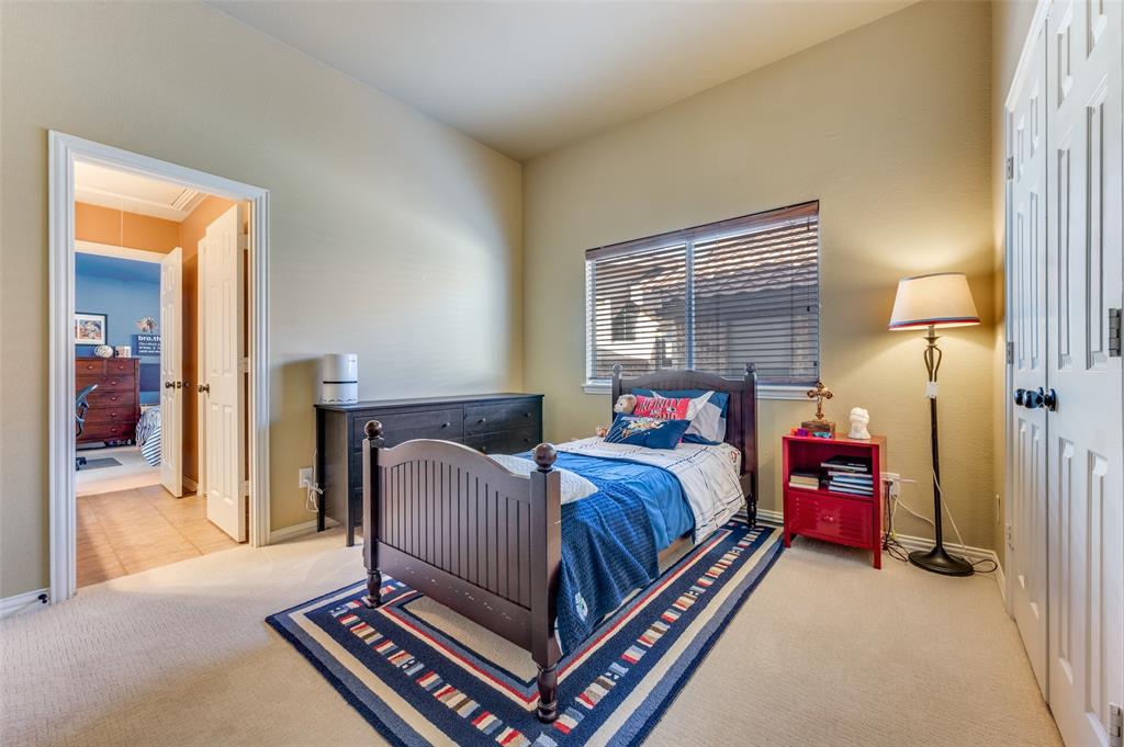 810 Redondo Irving, TX 75039 - Photo 19 of 24 Bedroom with Jack and Jill Bathroom access, walk in closet