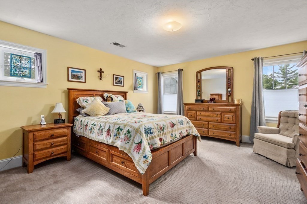 172 Brookview Road, Unit 172 Franklin, MA 02038 - Photo 23 of 41 Gallery Image 23