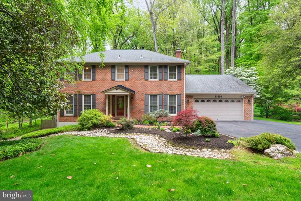 $1,068,000 | 11810 Clara Way, Fairfax Station, VA 22039