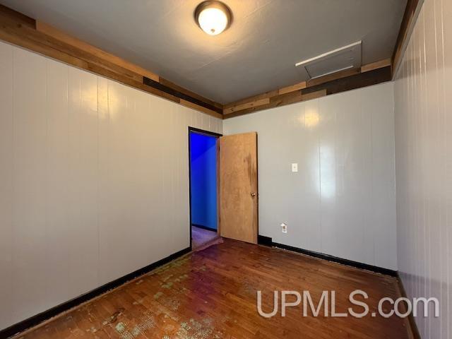 1724 Ridge Street Niagara, WI 54151 - Photo 12 of 29