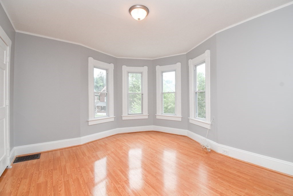 187 Westminster Street Springfield, MA 01109 - Photo 24 of 42 Gallery Image 24