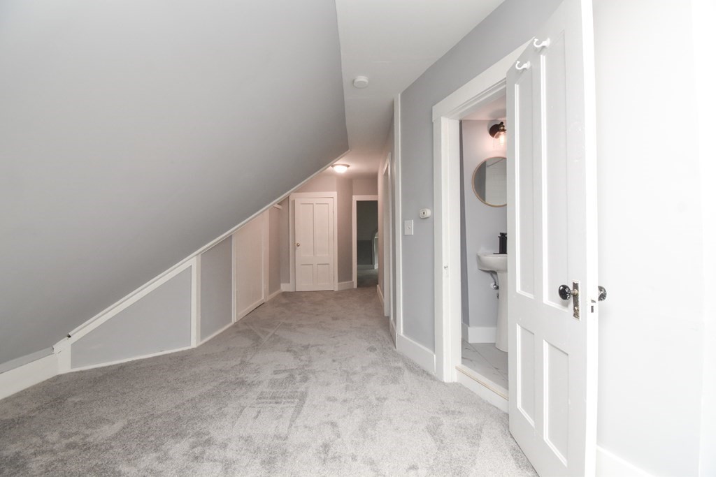 187 Westminster Street Springfield, MA 01109 - Photo 31 of 42 Gallery Image 31