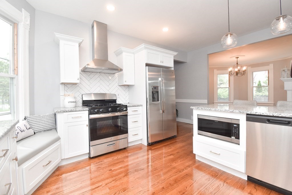 187 Westminster Street Springfield, MA 01109 - Photo 6 of 42 Gallery Image 6