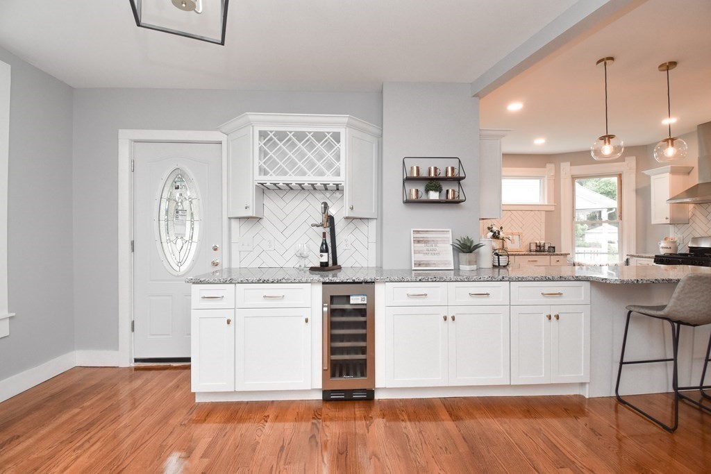 187 Westminster Street Springfield, MA 01109 - Photo 10 of 42 Gallery Image 10