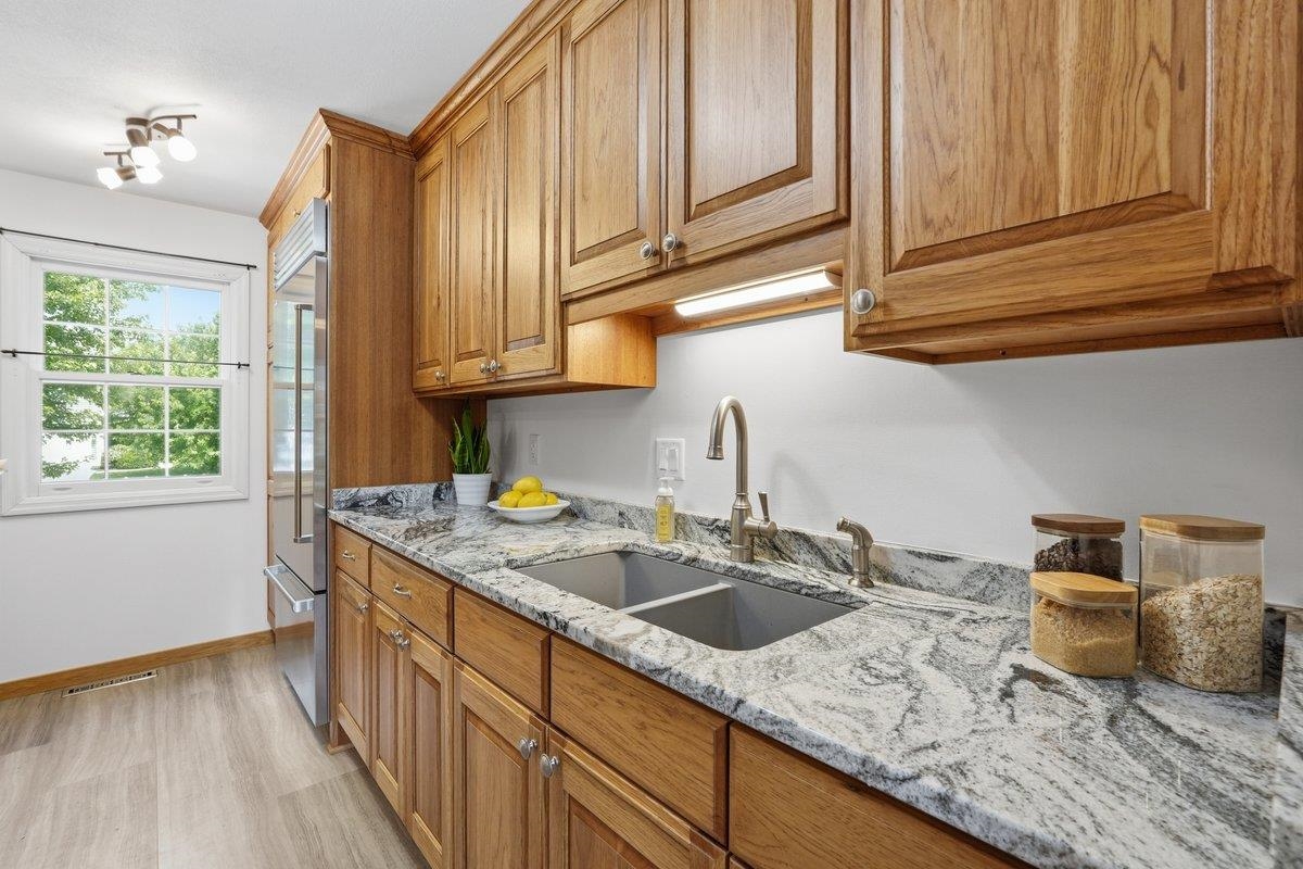 7450 Old Sauk Road Madison, WI 53717 - Photo 14 of 40