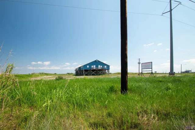 $5,750,000 | 25700 Old Highway 1, Golden Meadow, LA 70357